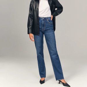 Abercrombie & Fitch The 90s Straight Ultra High Rise Jean
